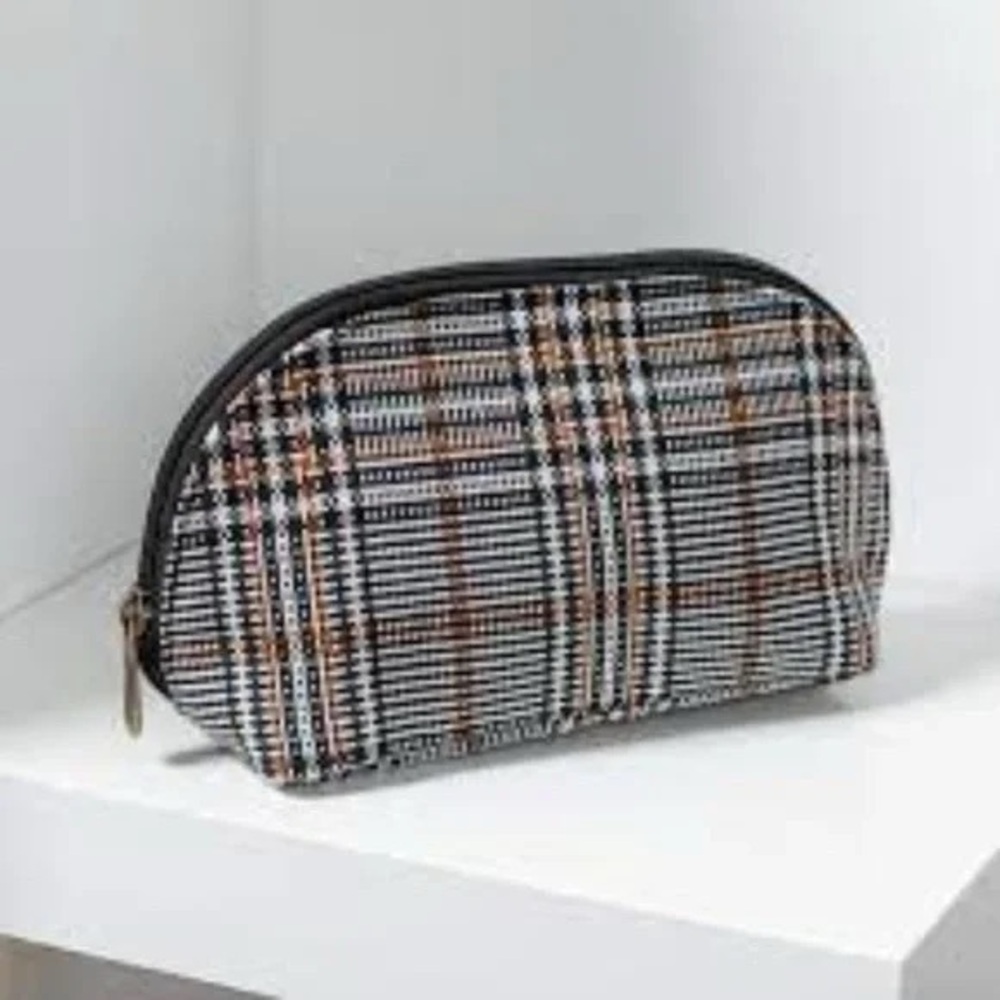 (5 for $20) Half Moon Pouch